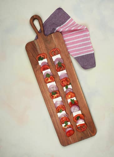 Acacia Wood Cutting Board with Handle